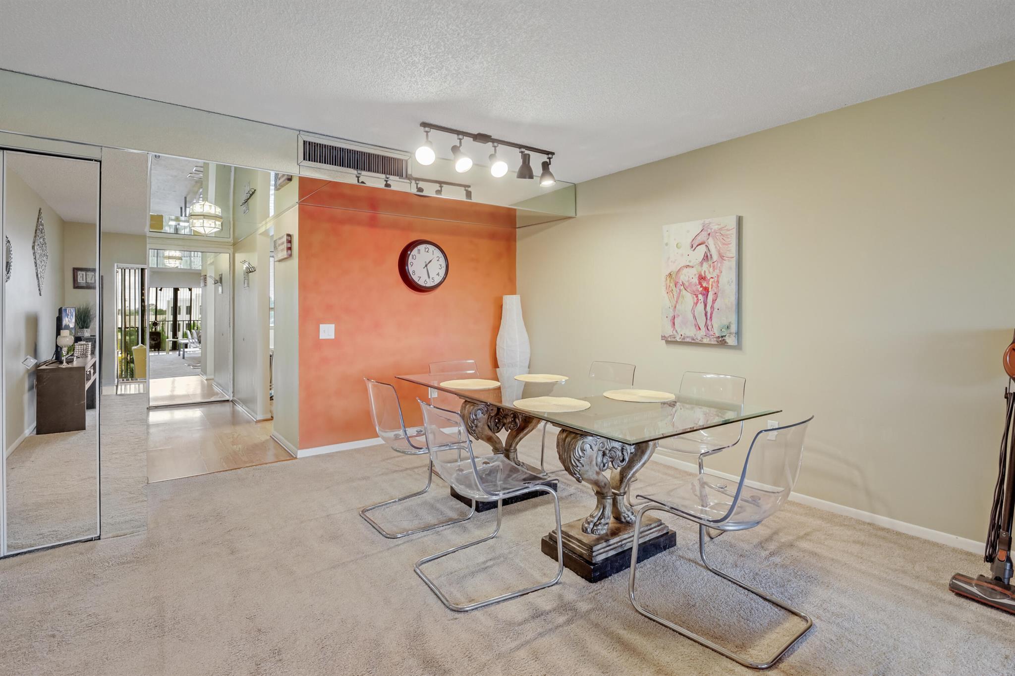FOUNTAINS OF PALM BEACH C - Residential Lease