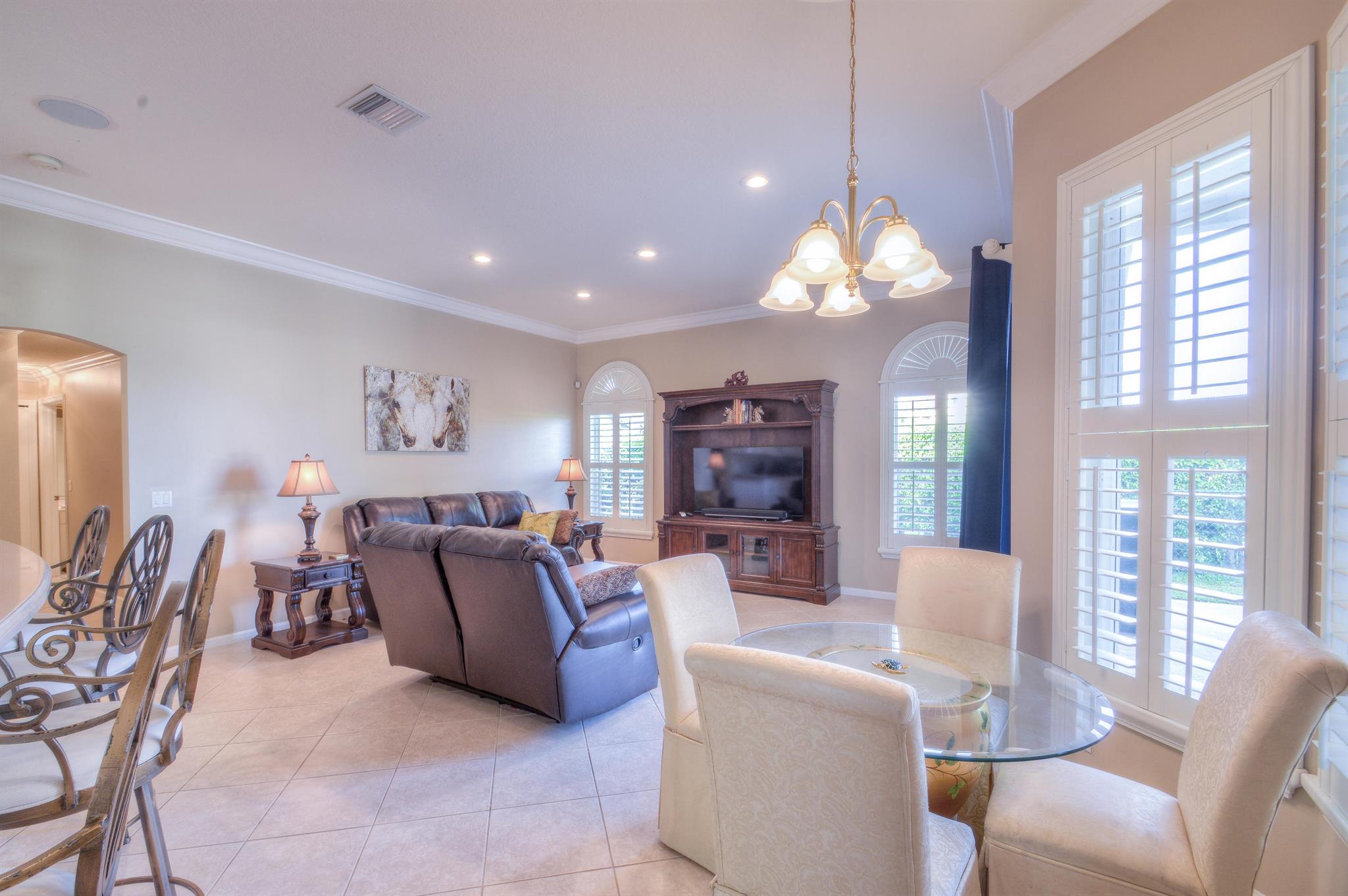 2962 Bolton Court