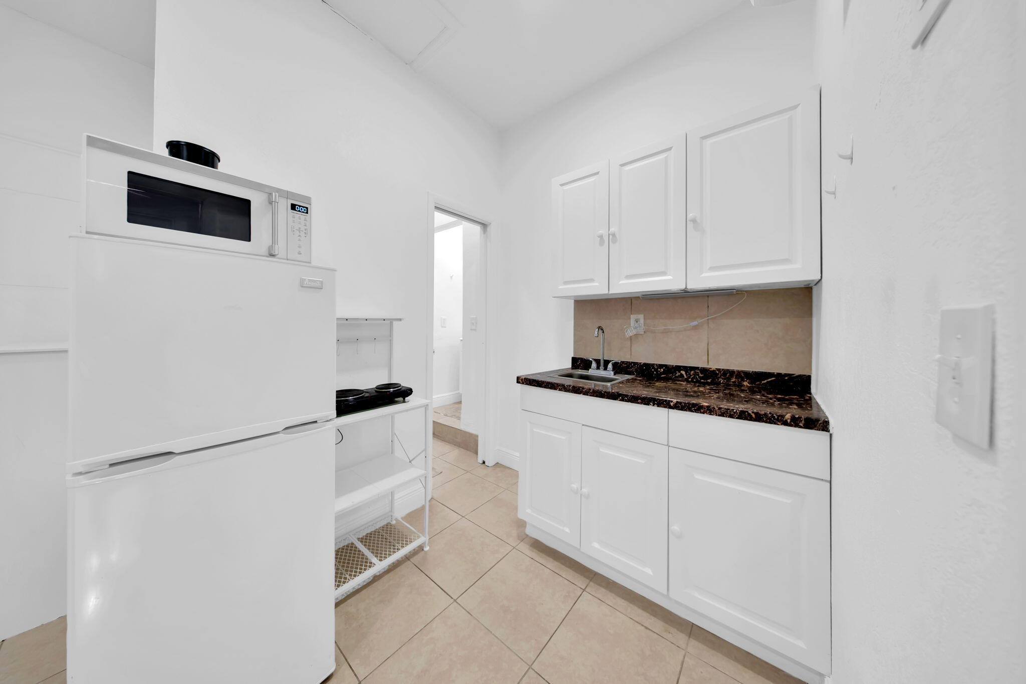 CHATEAU ROYAL ESTATES - Residential