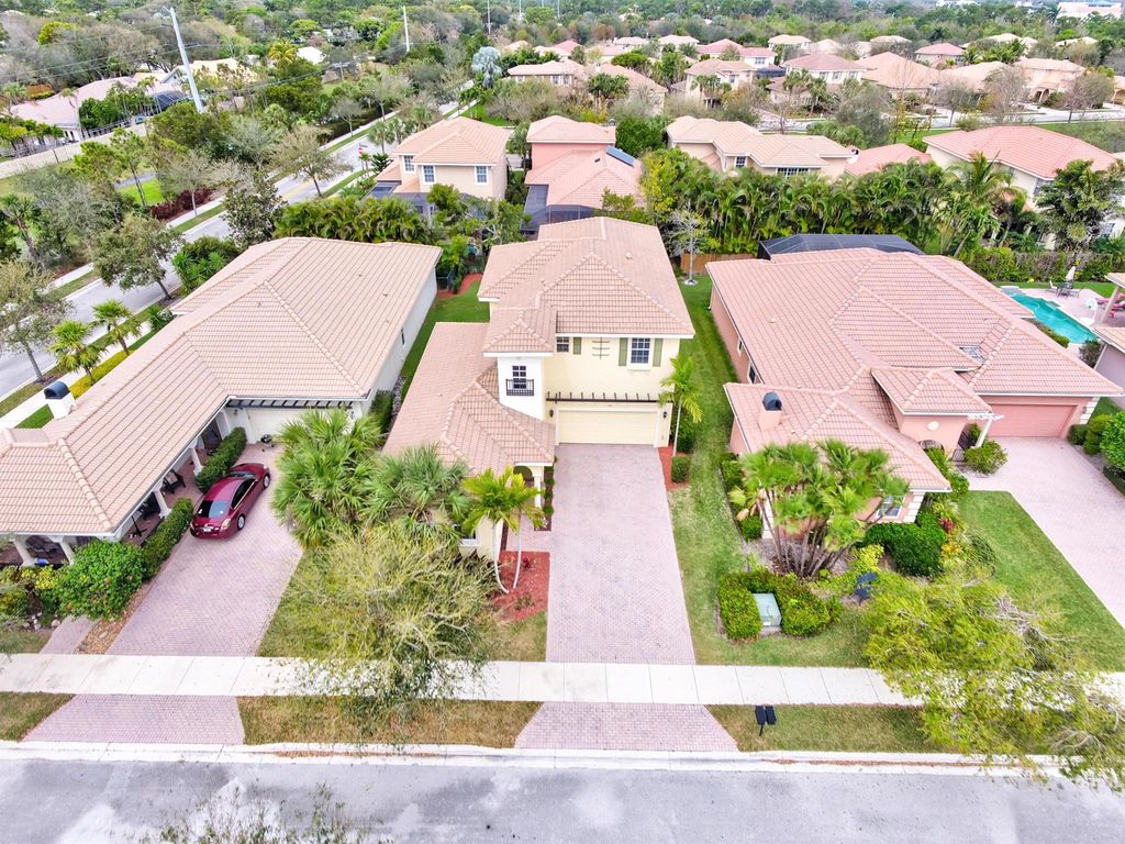 Photo of 105 Via Catalunha, Jupiter, FL 33458 (MLS # R11082817)