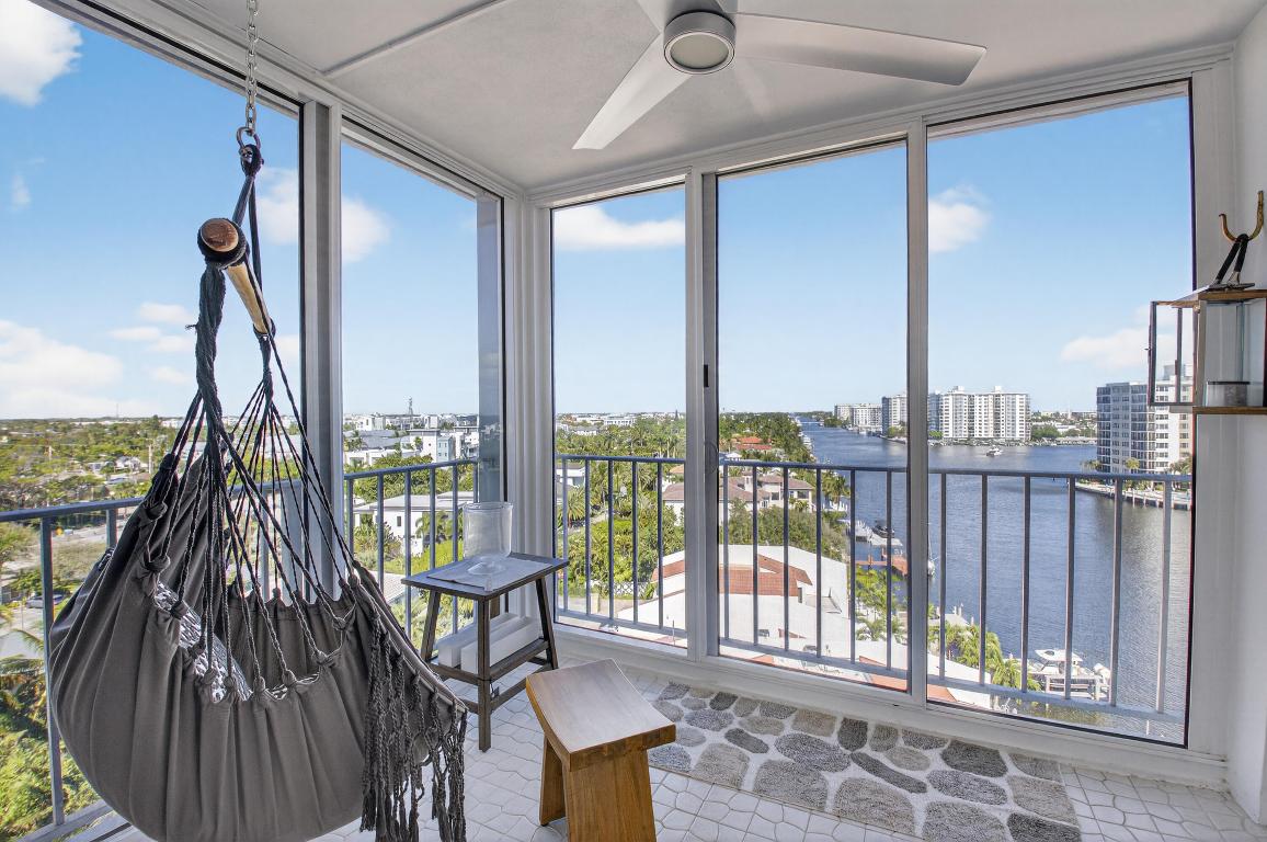 BARRTON APTS INC CONDO - Residential