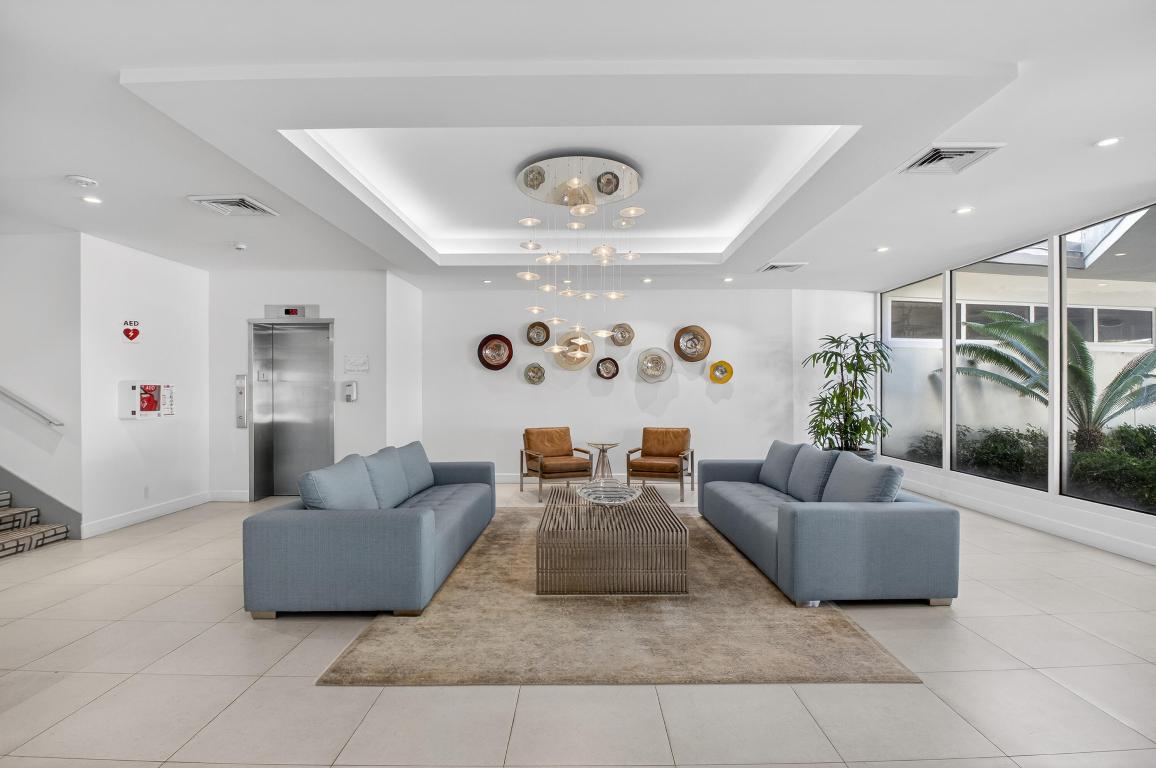 BARRTON APTS INC CONDO - Residential