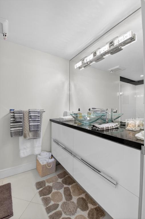 BARRTON APTS INC CONDO - Residential