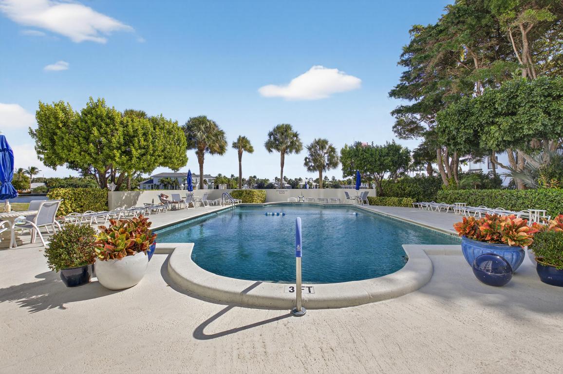 BARRTON APTS INC CONDO - Residential