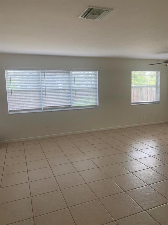 TOWN OF DELRAY - Residential Lease