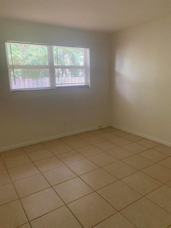 TOWN OF DELRAY - Residential Lease