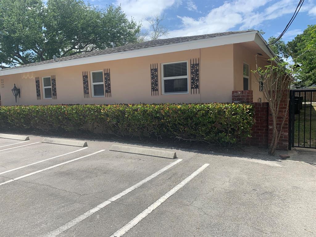 TOWN OF DELRAY - Residential Lease