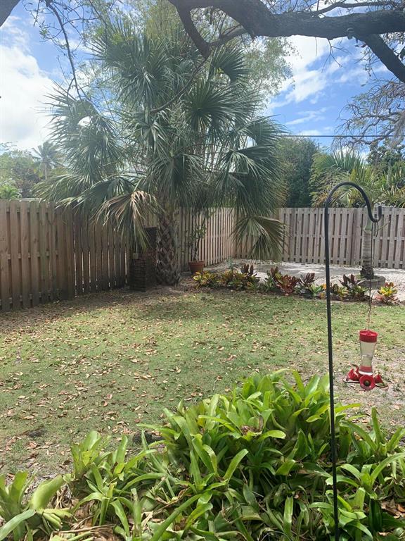 TOWN OF DELRAY - Residential Lease