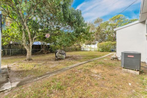 A home in Miami Gardens