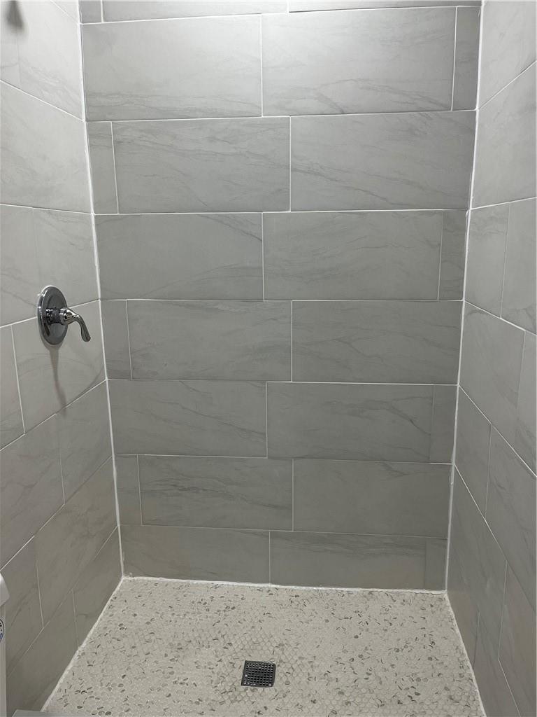 PALM SPRINGS VILLAGE 2 - Residential Lease