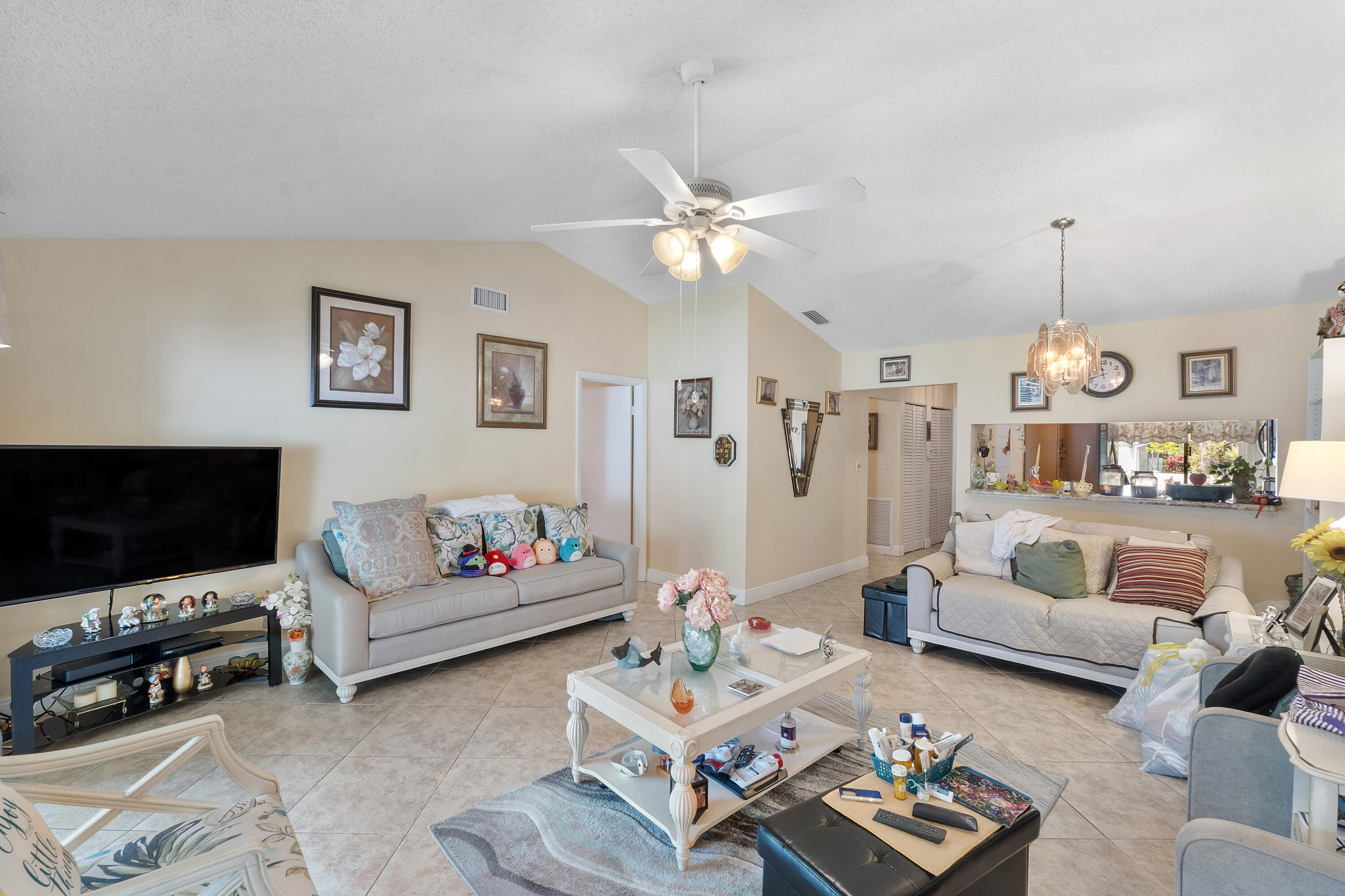 TIBURON II PH II - Residential