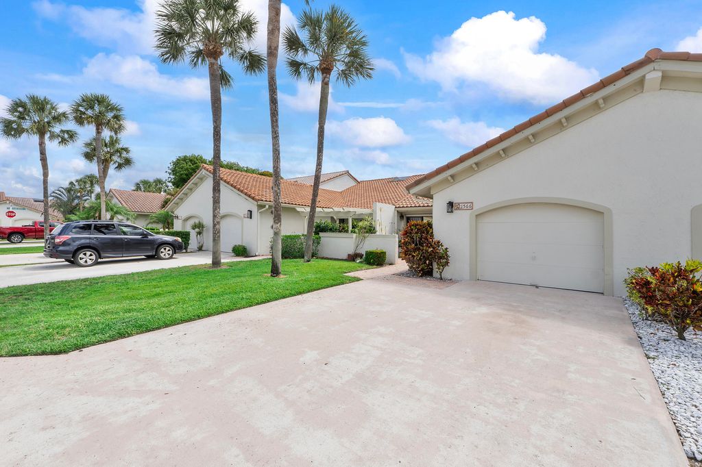 Photo of 21566 Coronado Avenue, Boca Raton, FL 33433 (MLS # B26020150)