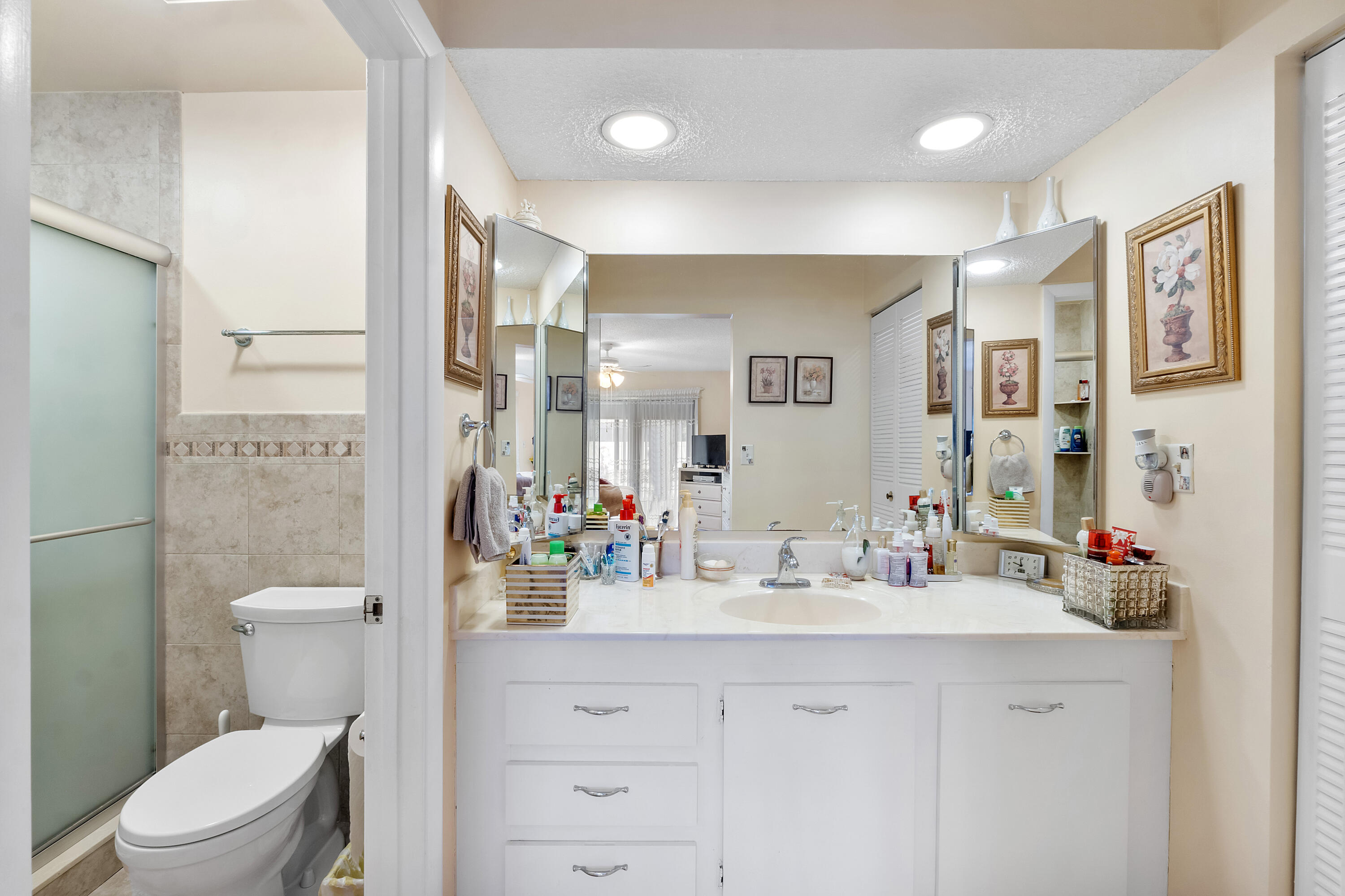 TIBURON II PH II - Residential