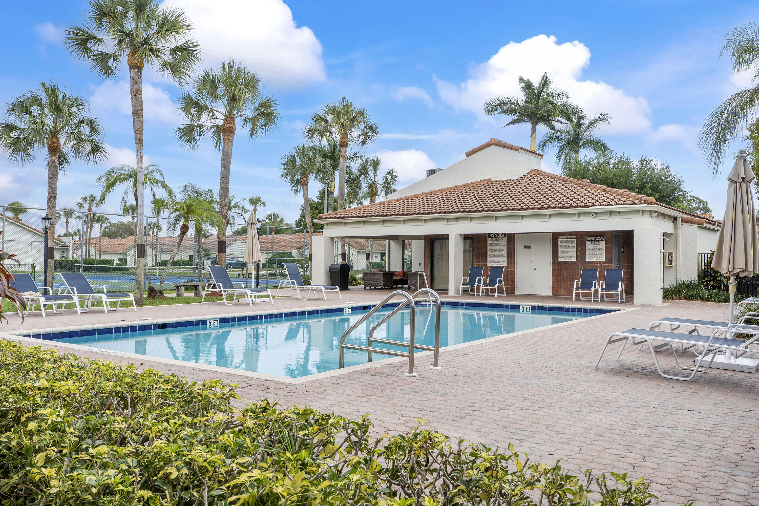 TIBURON II PH II - Residential