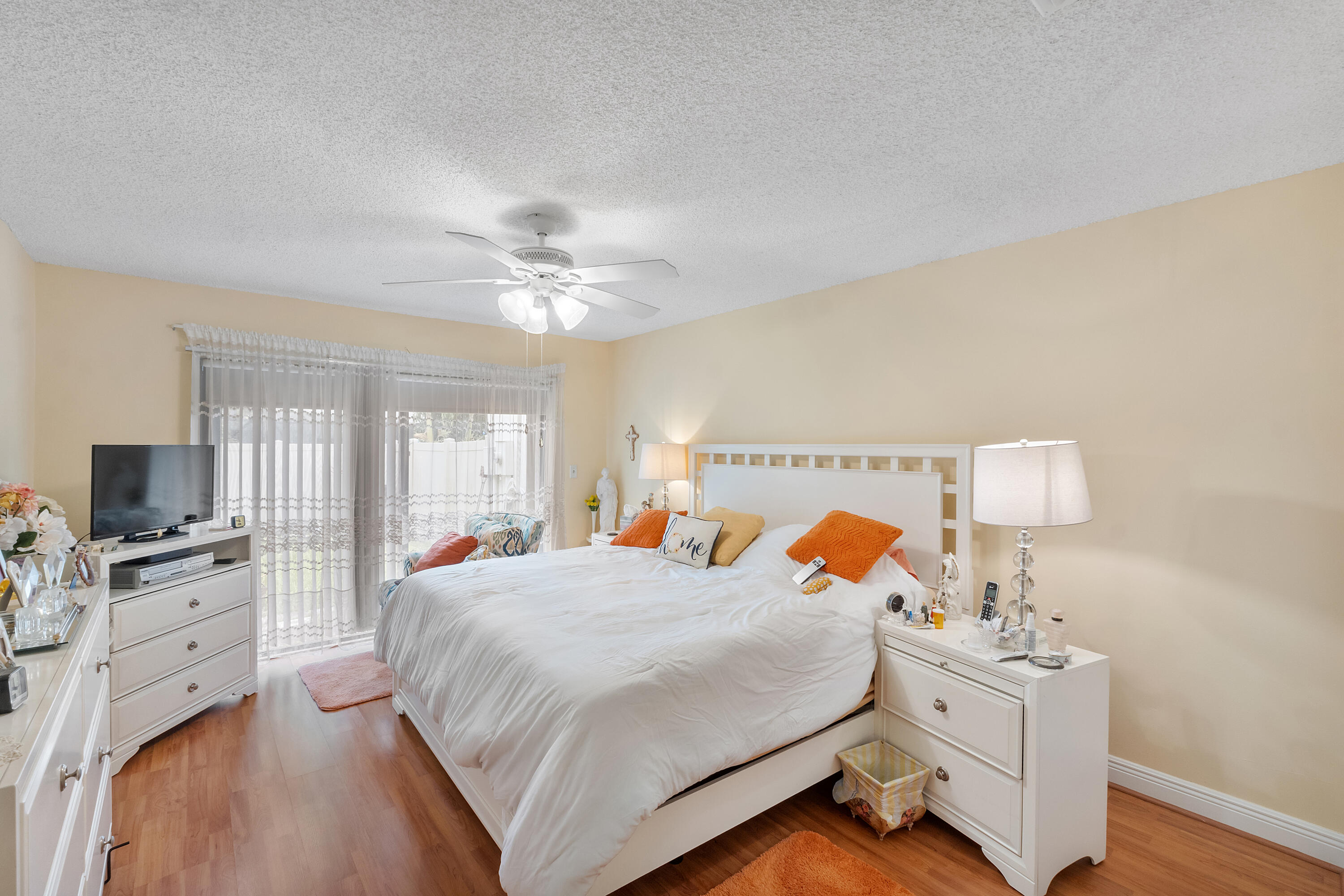 TIBURON II PH II - Residential