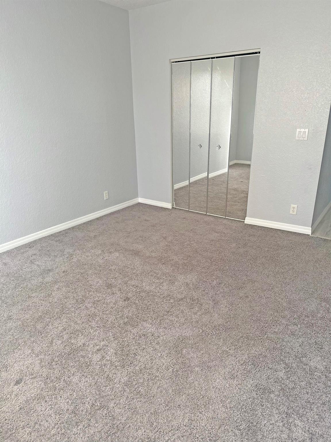 Rosemont Condo - Residential Lease