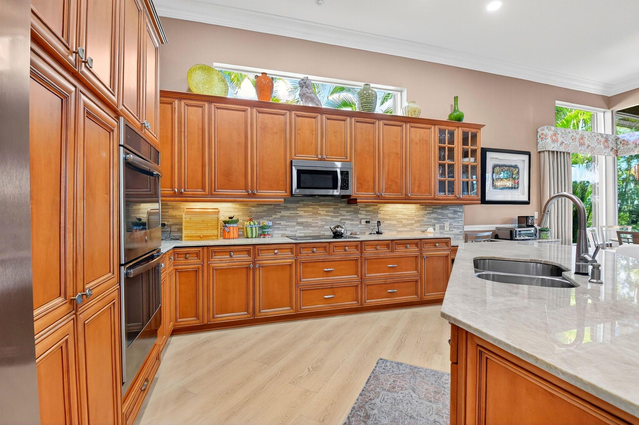 WYCLIFFE TR N - Residential