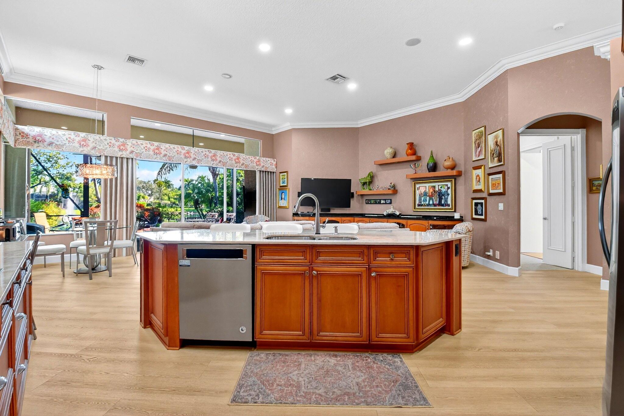 WYCLIFFE TR N - Residential