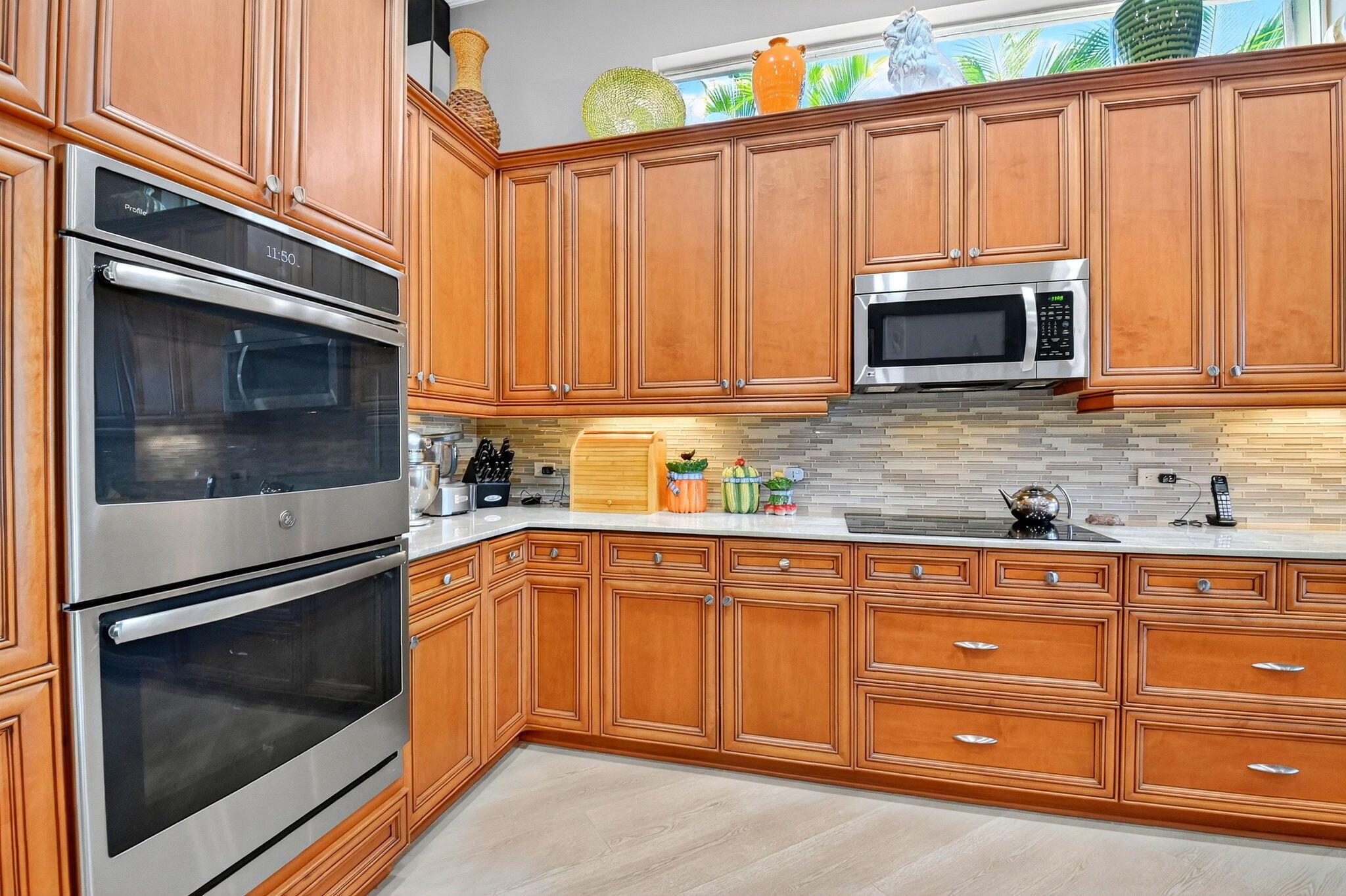 WYCLIFFE TR N - Residential