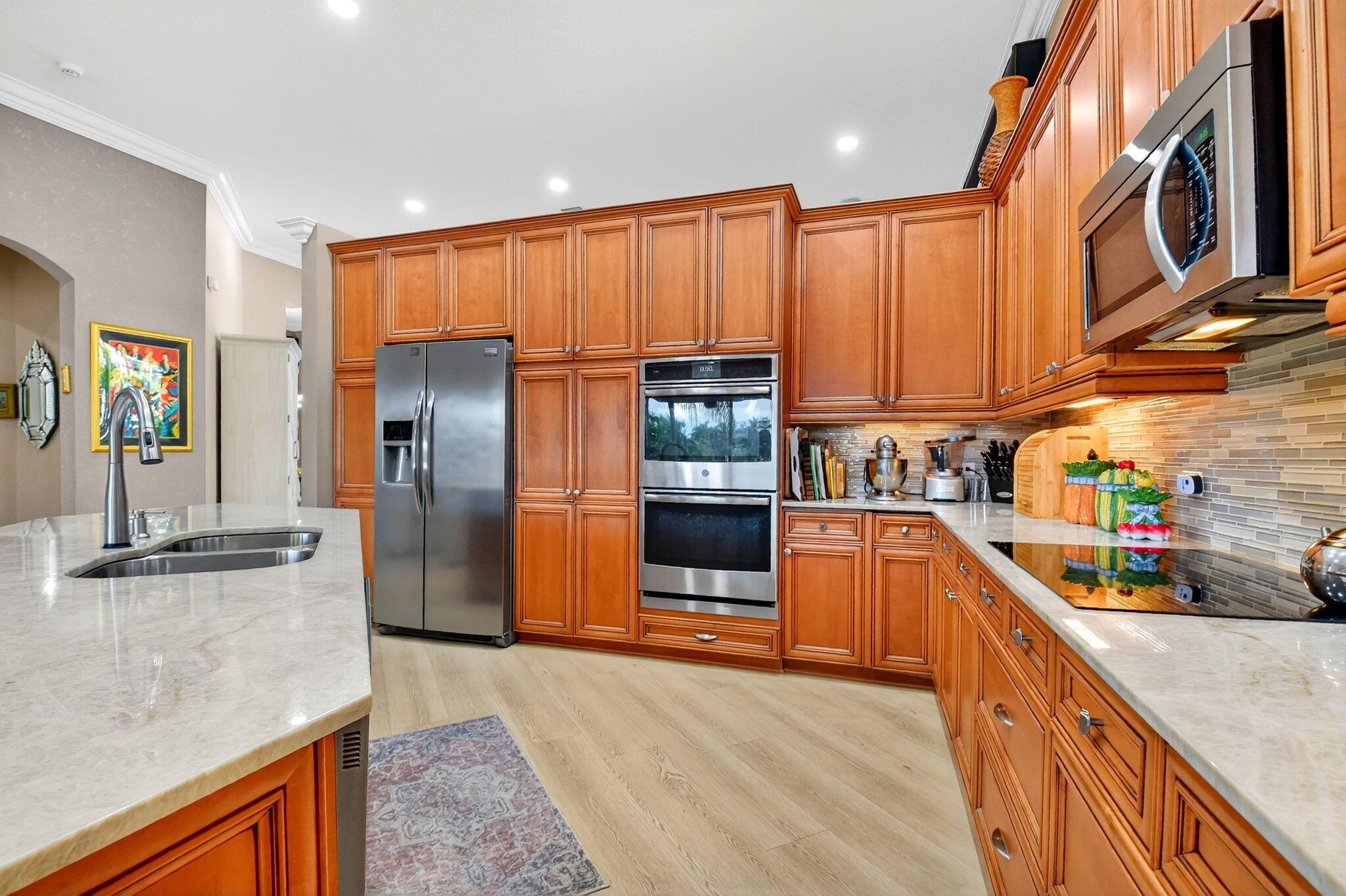 WYCLIFFE TR N - Residential