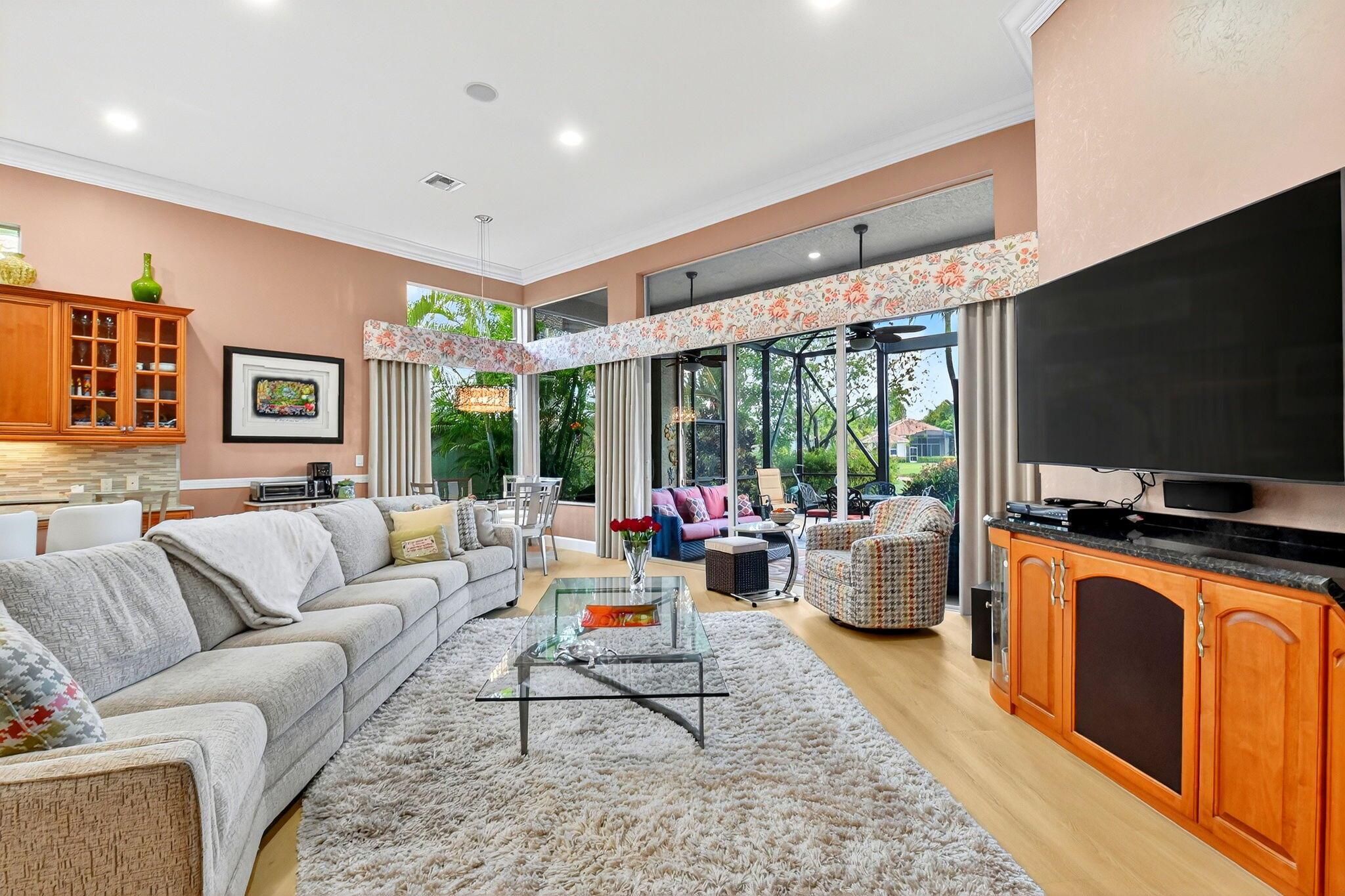 WYCLIFFE TR N - Residential