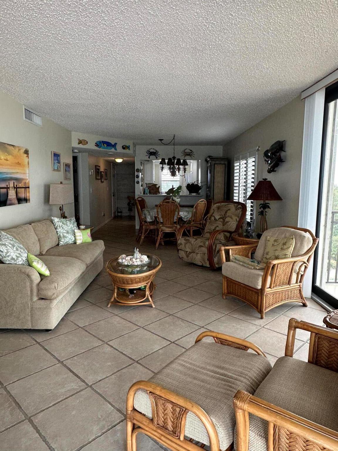 OCEAN HARBOUR SOUTH CONDO - Residential Lease