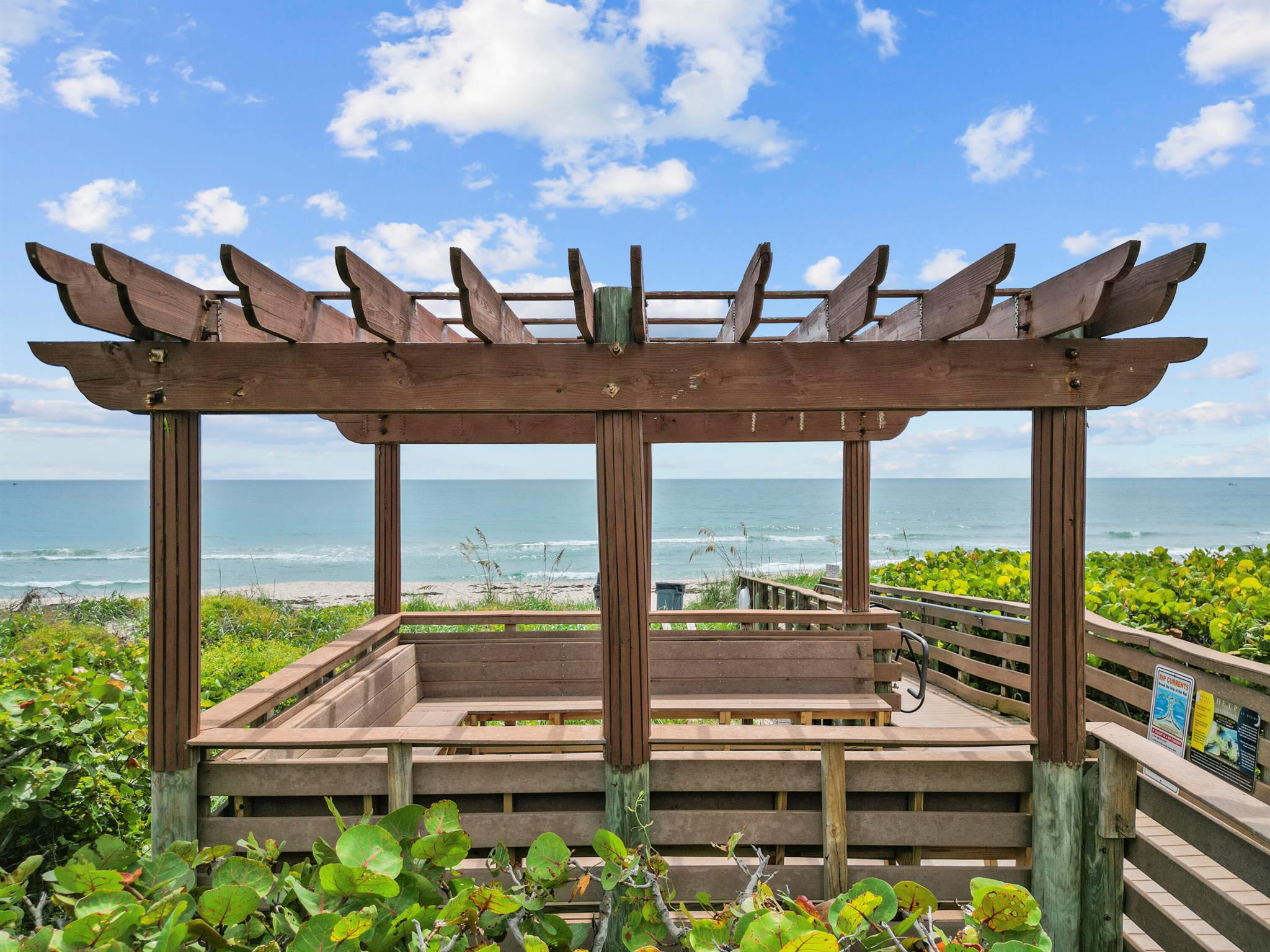 OCEAN HARBOUR SOUTH CONDO - Residential Lease