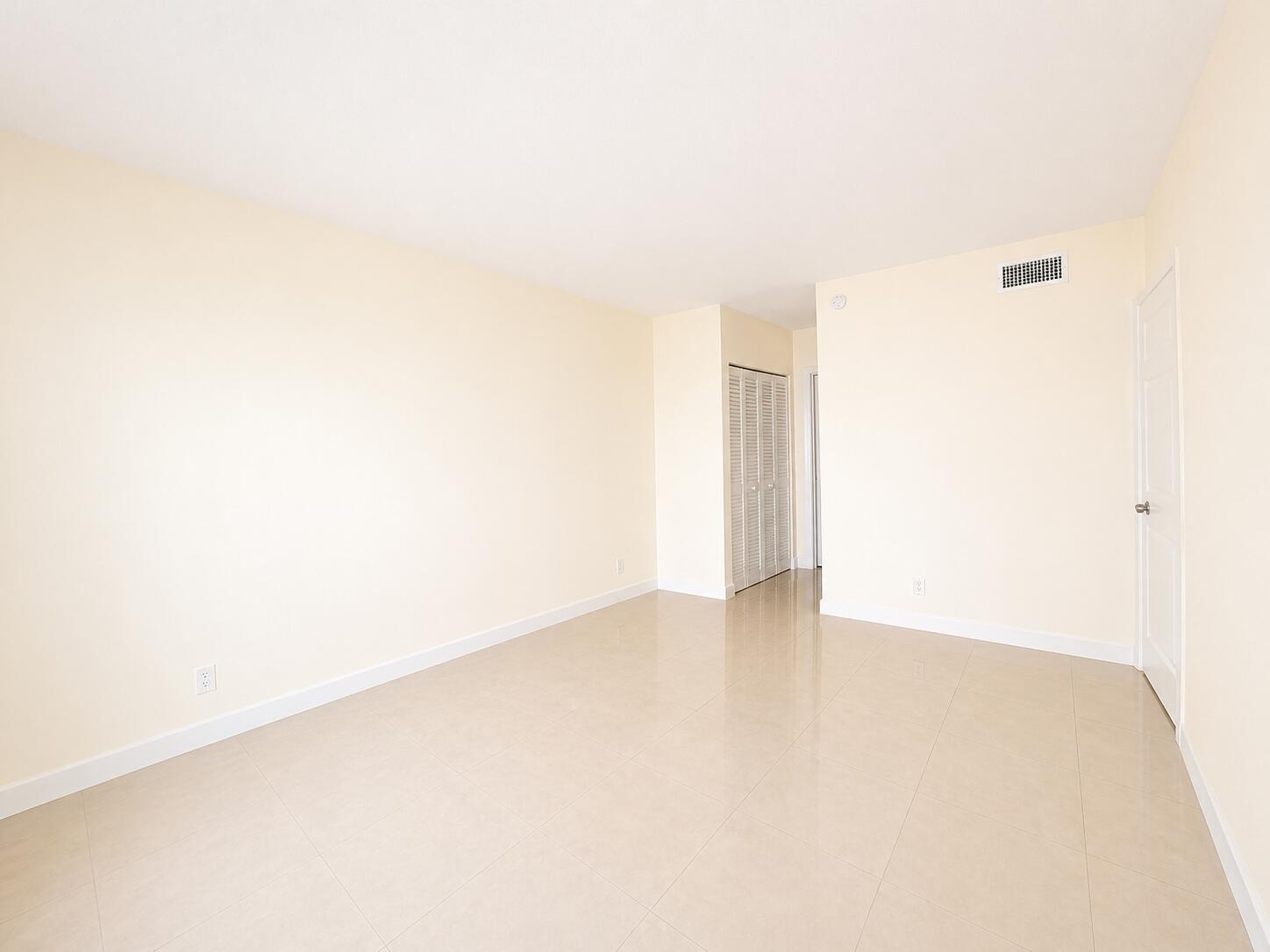 PARK PLACE AT POMPANO CONDO - Residential