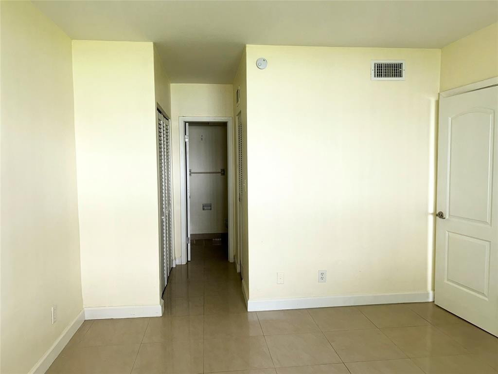 PARK PLACE AT POMPANO CONDO - Residential