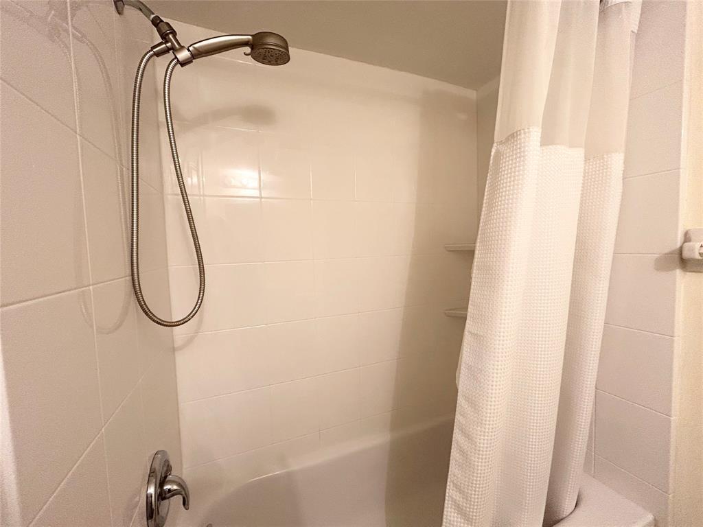 PARK PLACE AT POMPANO CONDO - Residential