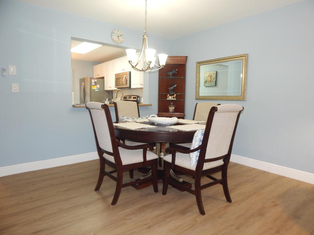 WINDWOOD ISLES - Residential