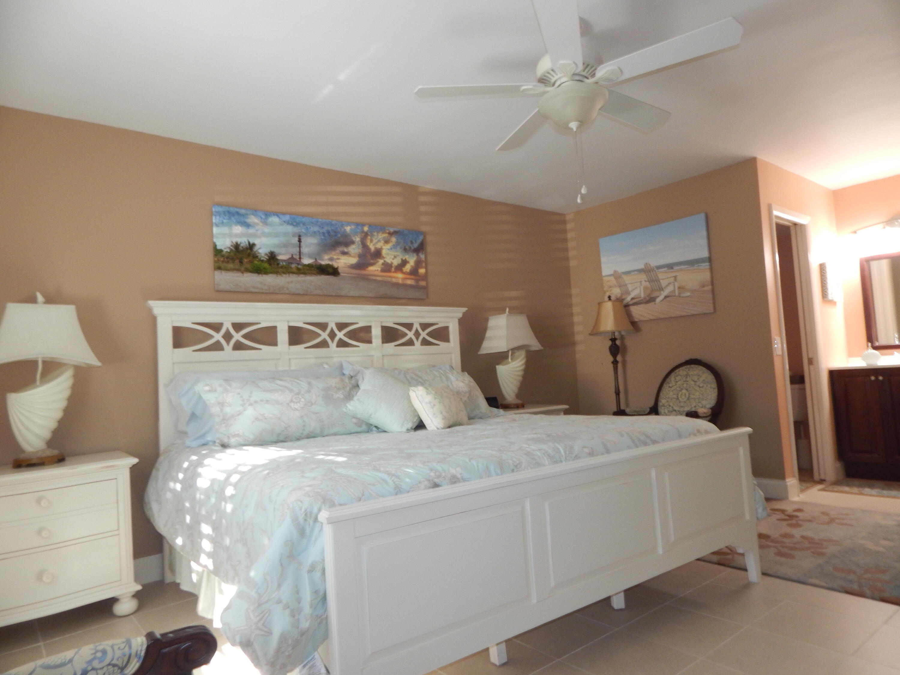 WINDWOOD ISLES - Residential