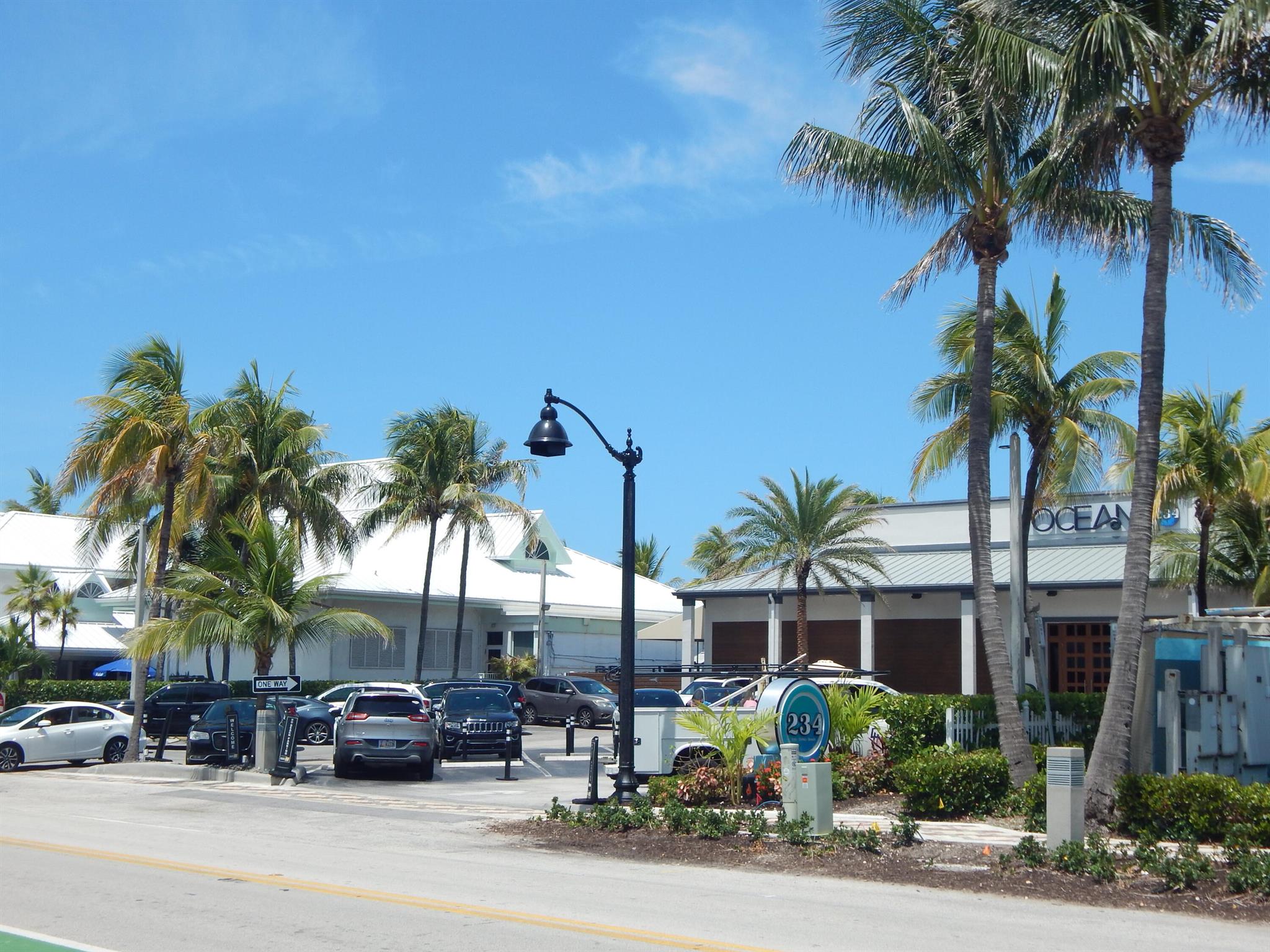 WINDWOOD ISLES - Residential