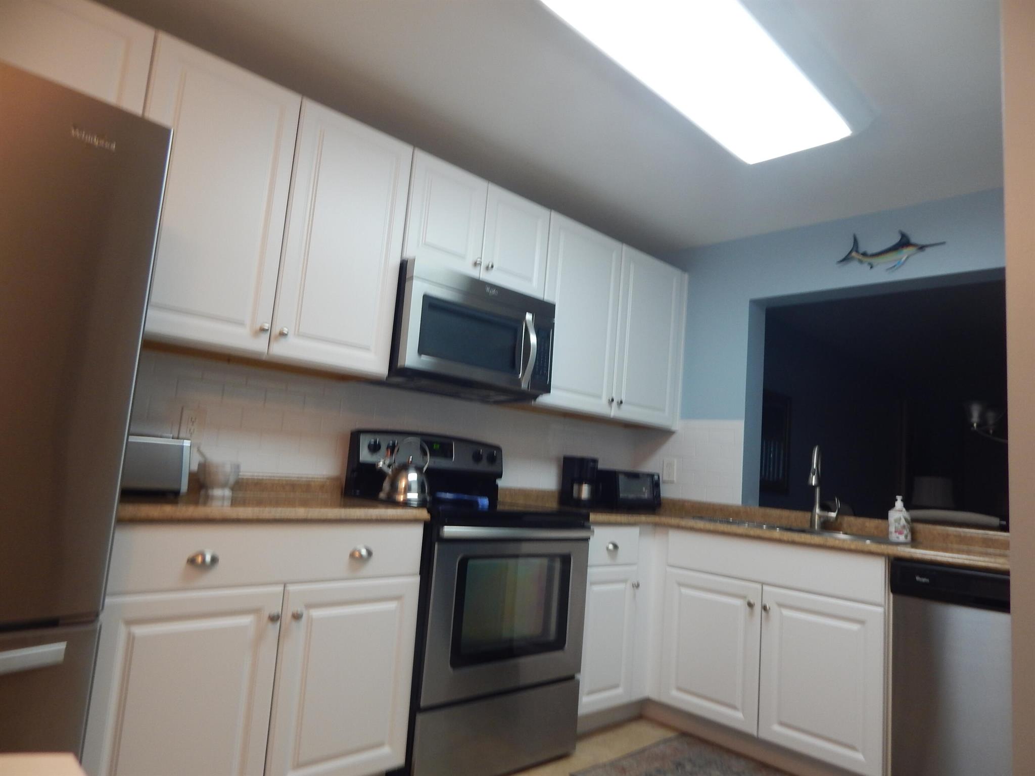 WINDWOOD ISLES - Residential