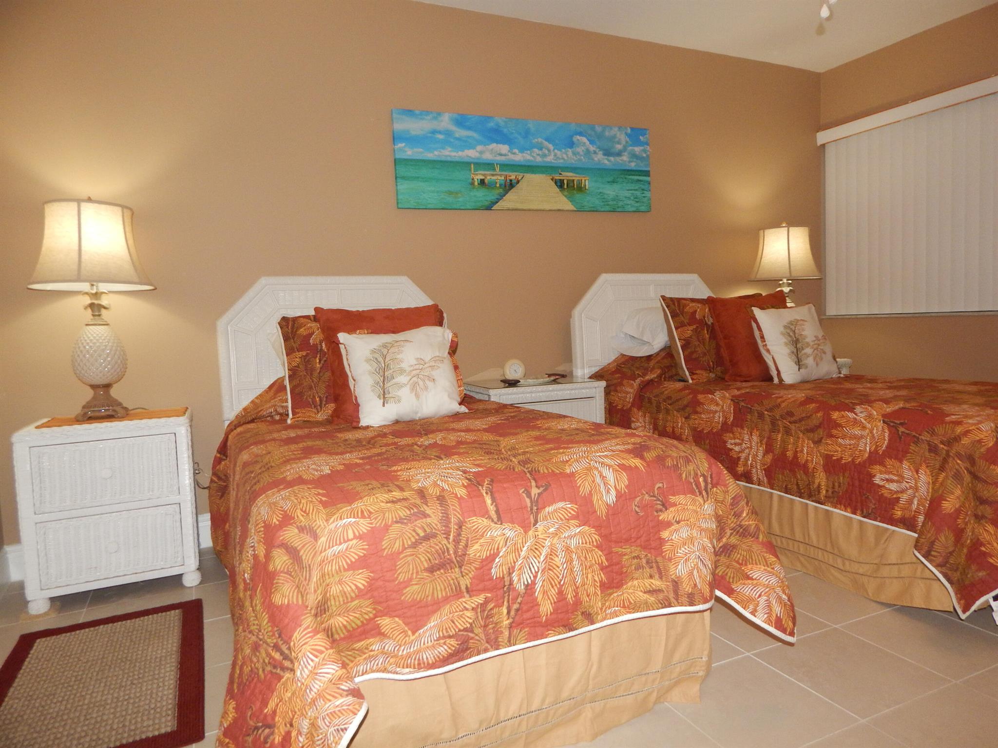 WINDWOOD ISLES - Residential