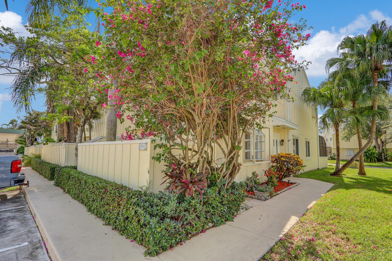 6175 Riverwalk Lane 1