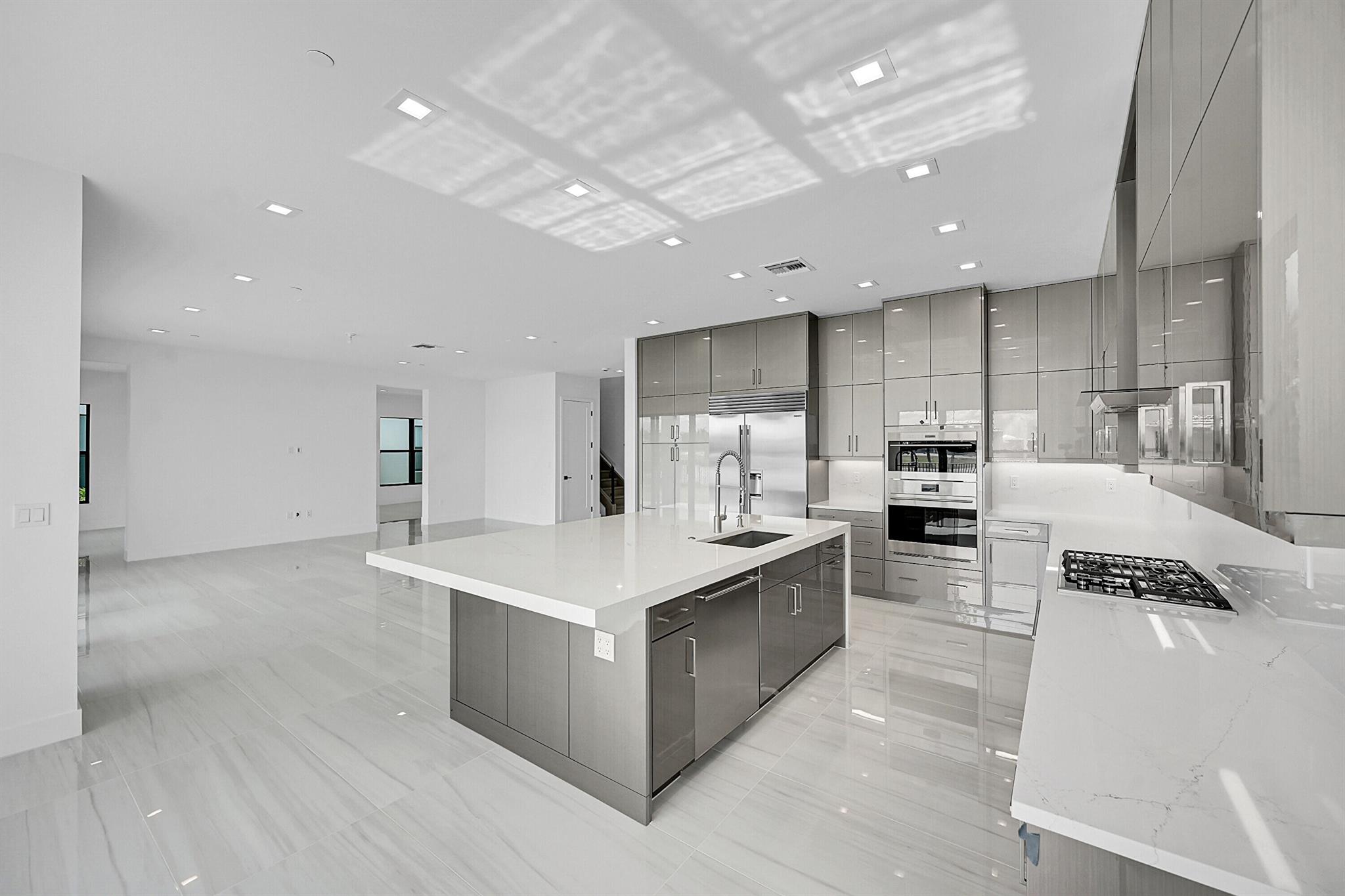 AVENIR POD / APEX at Aven - Residential