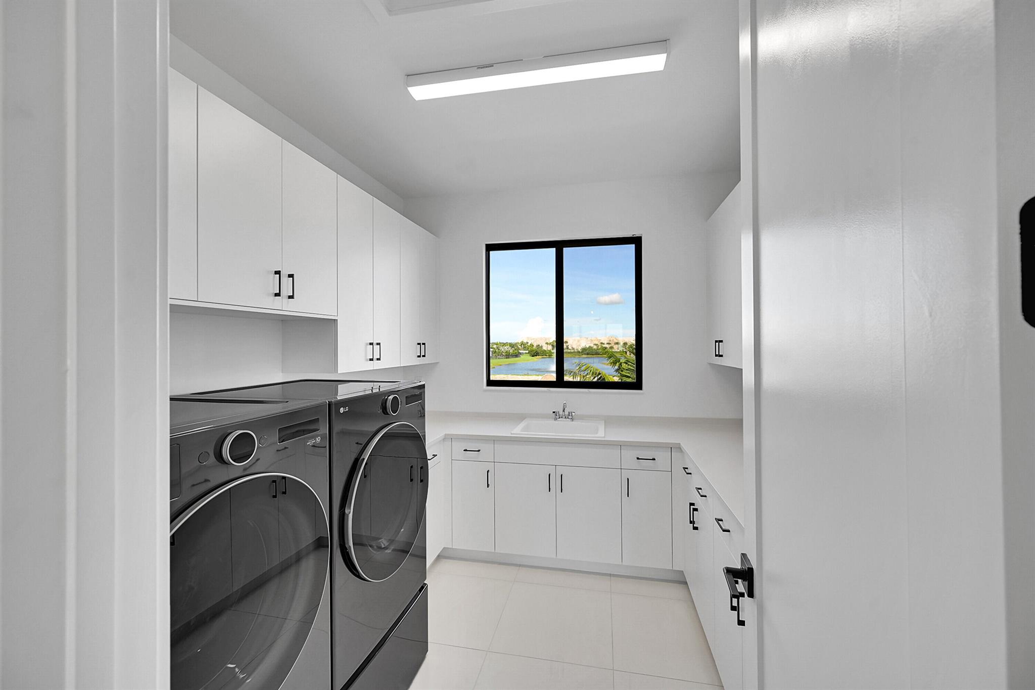 AVENIR POD / APEX at Aven - Residential