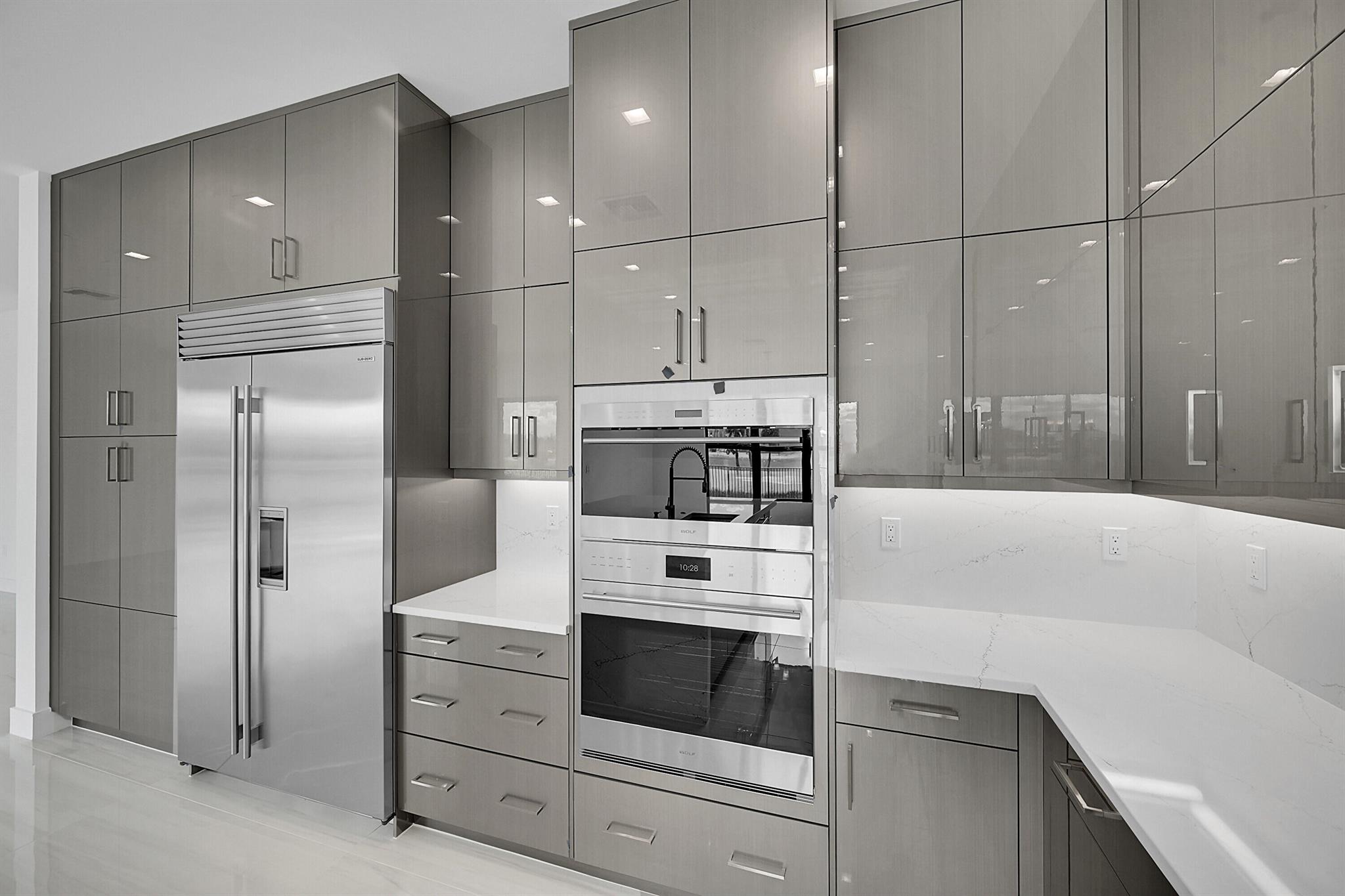 AVENIR POD / APEX at Aven - Residential