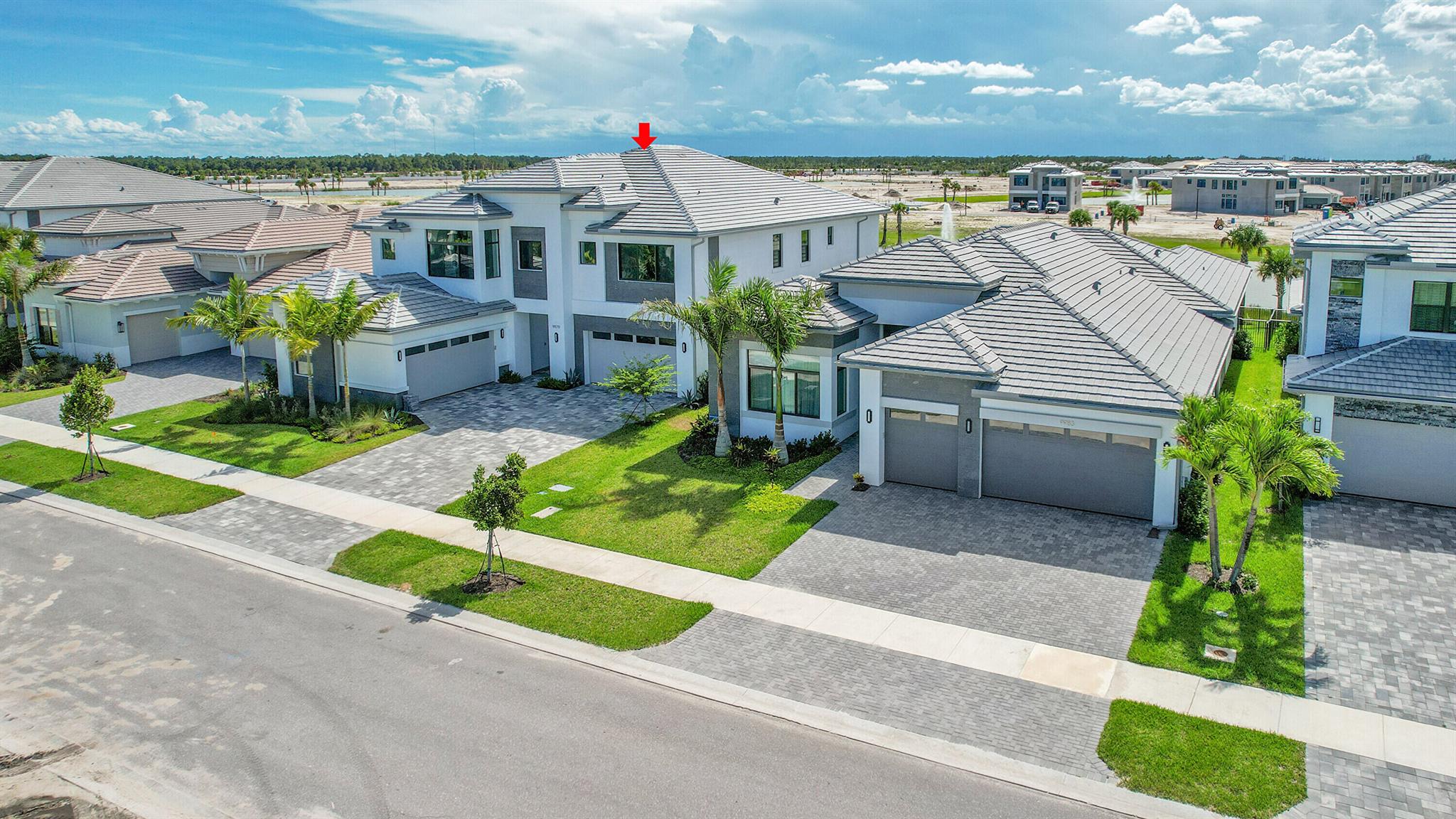 AVENIR POD / APEX at Aven - Residential