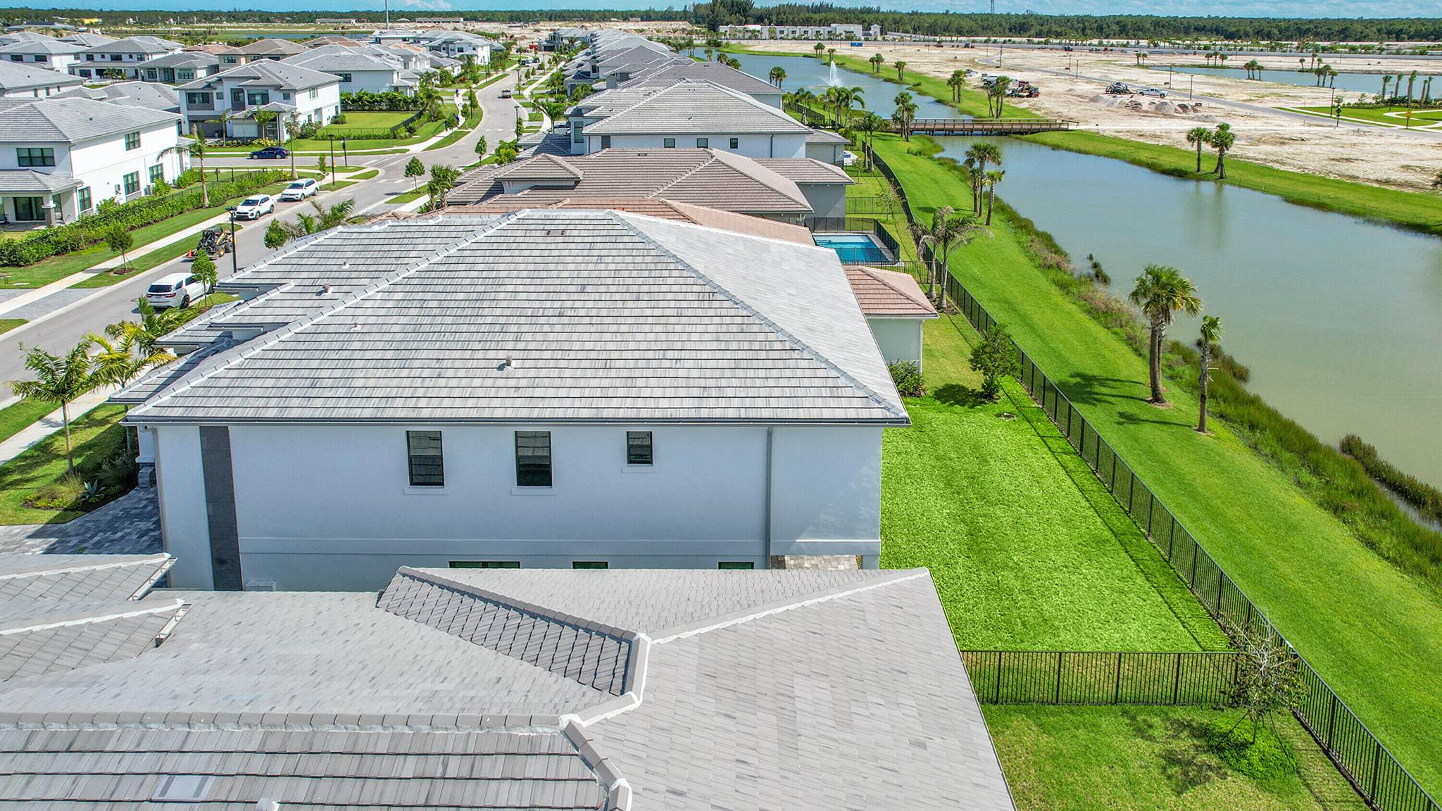 AVENIR POD / APEX at Aven - Residential