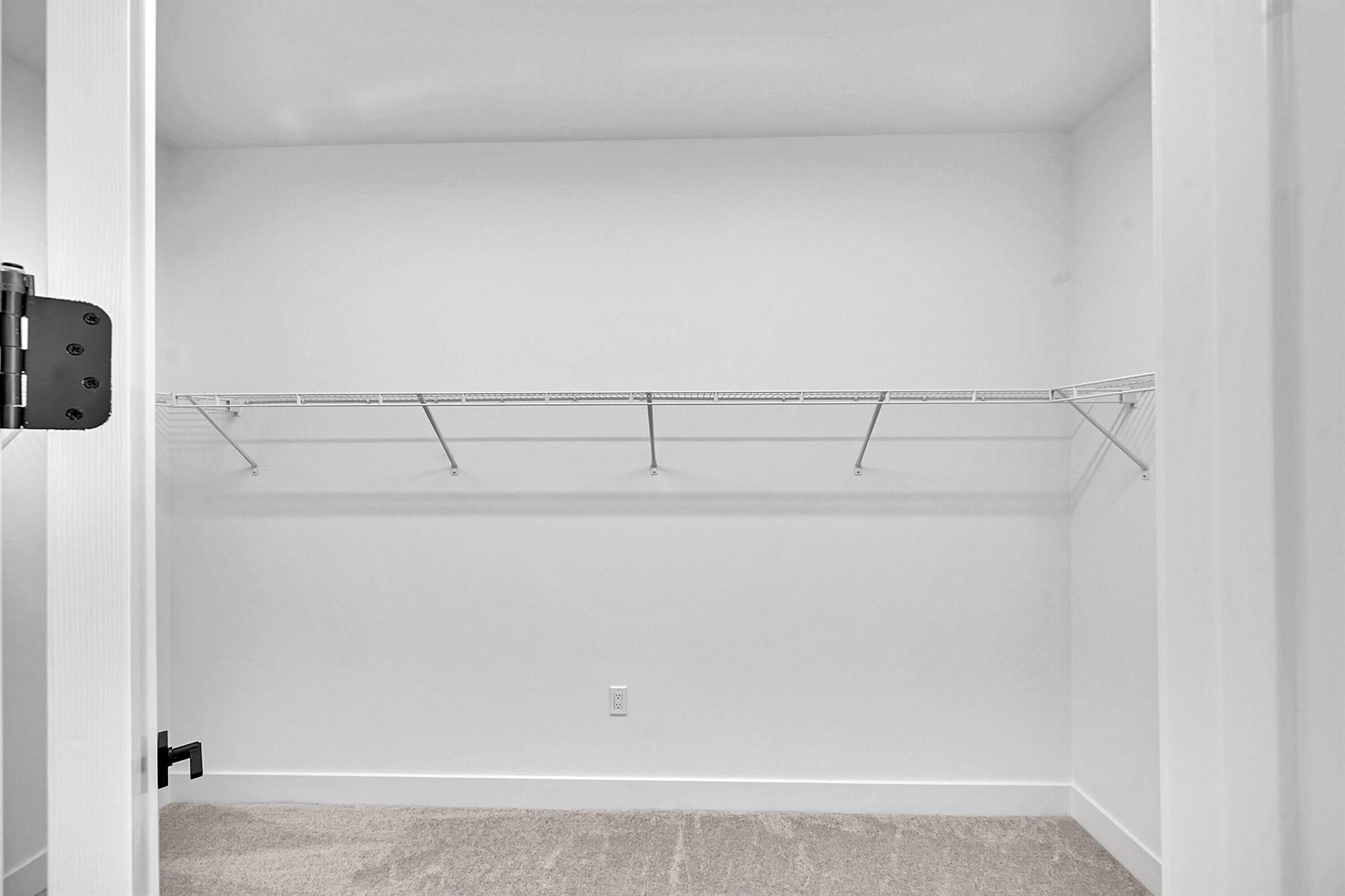 AVENIR POD / APEX at Aven - Residential