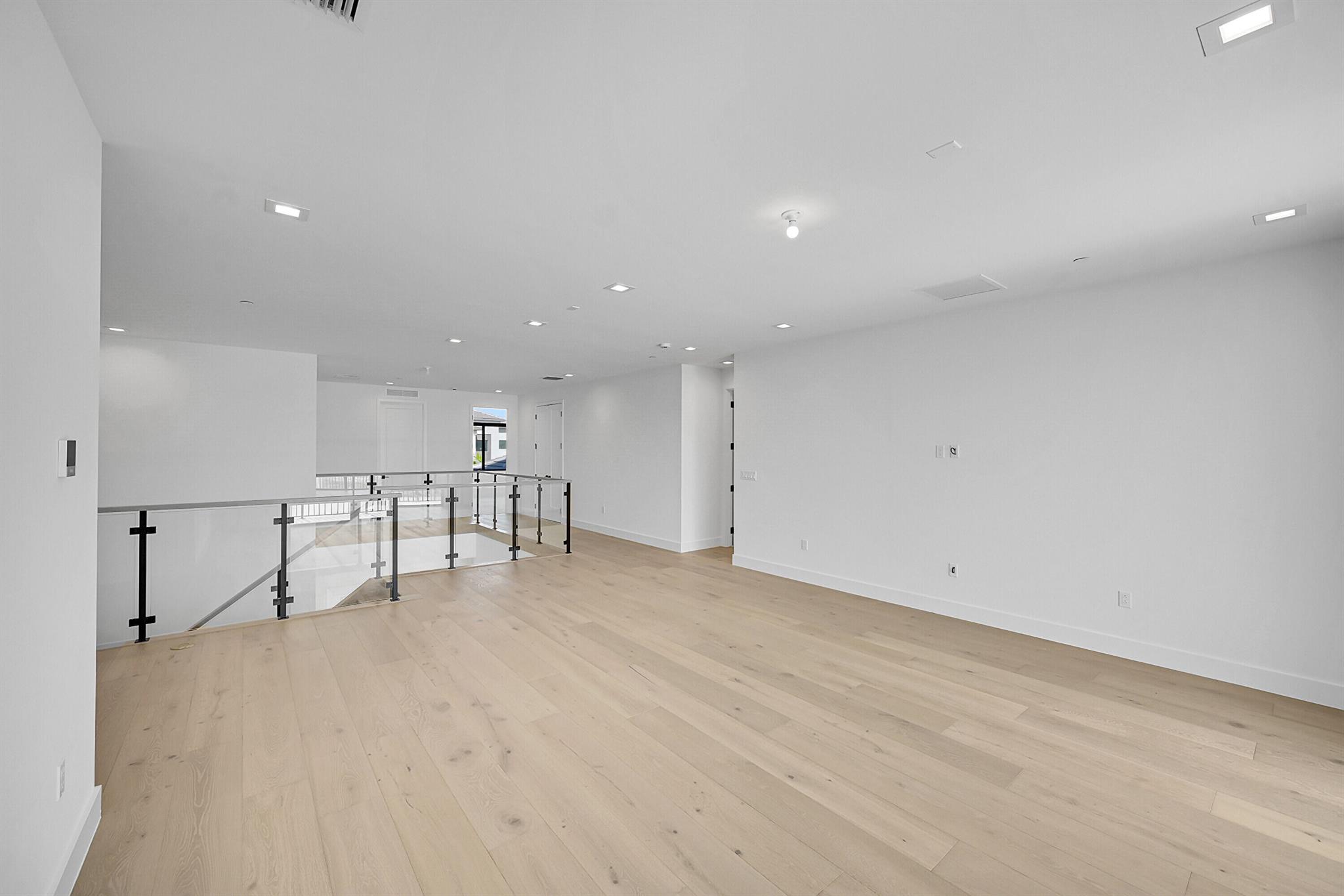 AVENIR POD / APEX at Aven - Residential