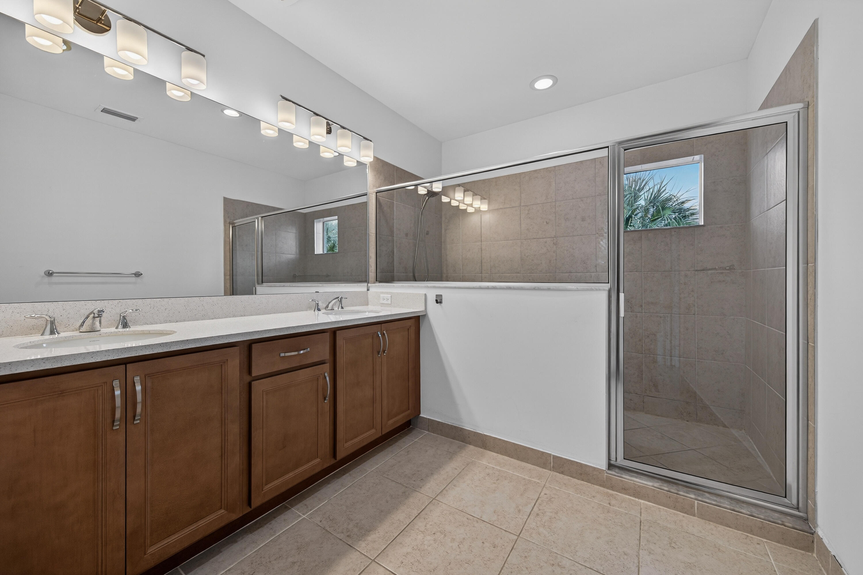 DEERFIELD CROSSING - Residential Lease