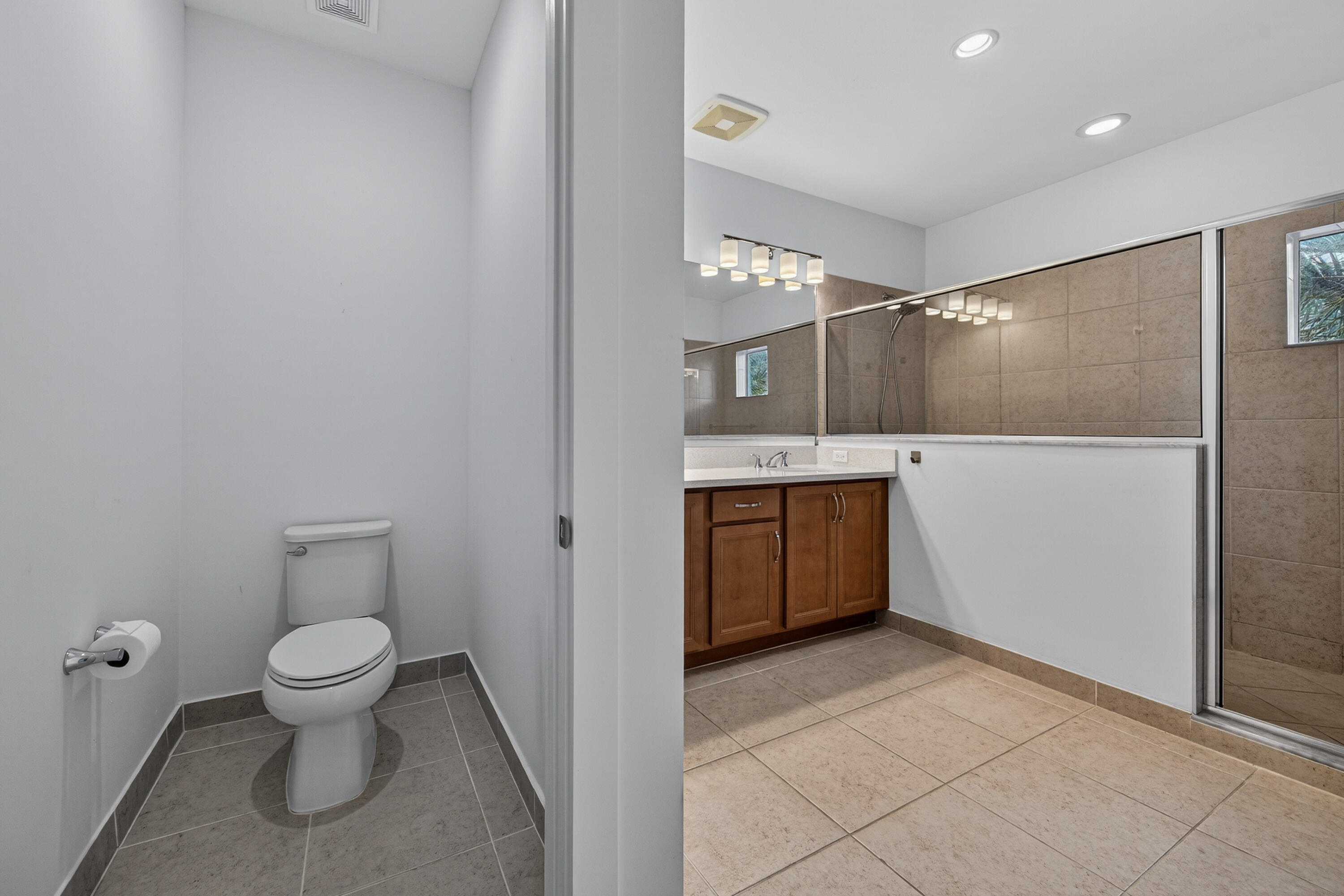 DEERFIELD CROSSING - Residential Lease