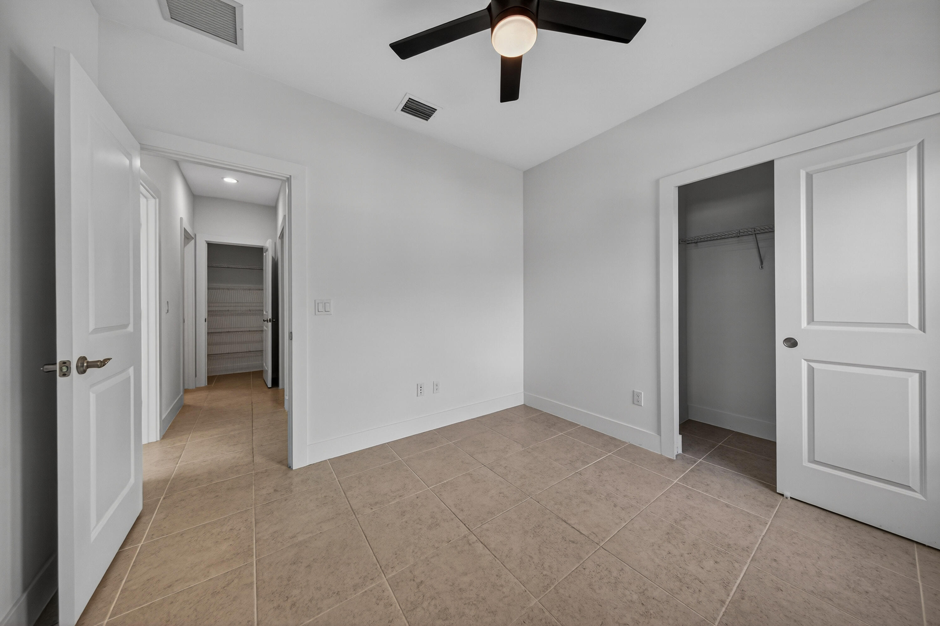 DEERFIELD CROSSING - Residential Lease