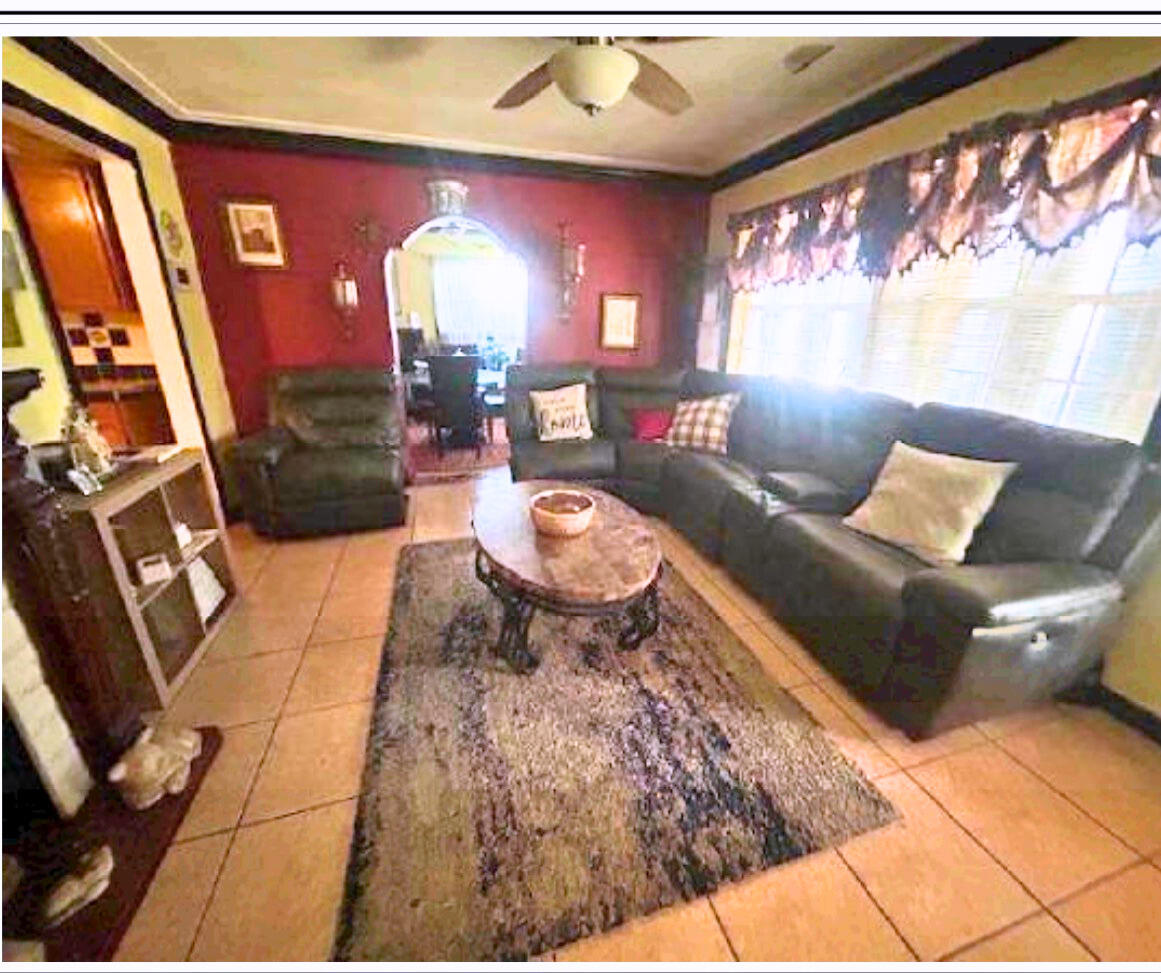 LAKE BELVEDERE ESTATES - Residential