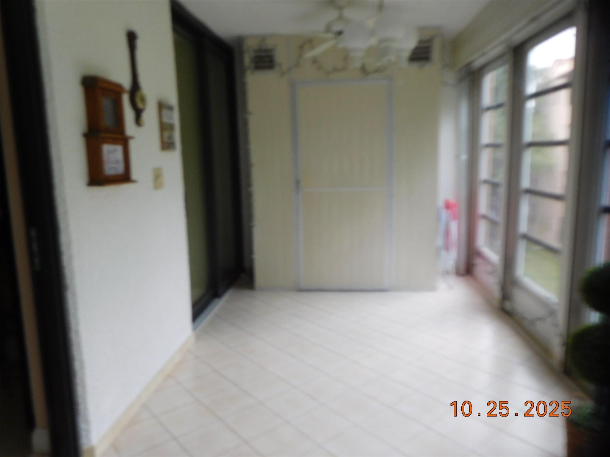 Palm Lakes - Residential