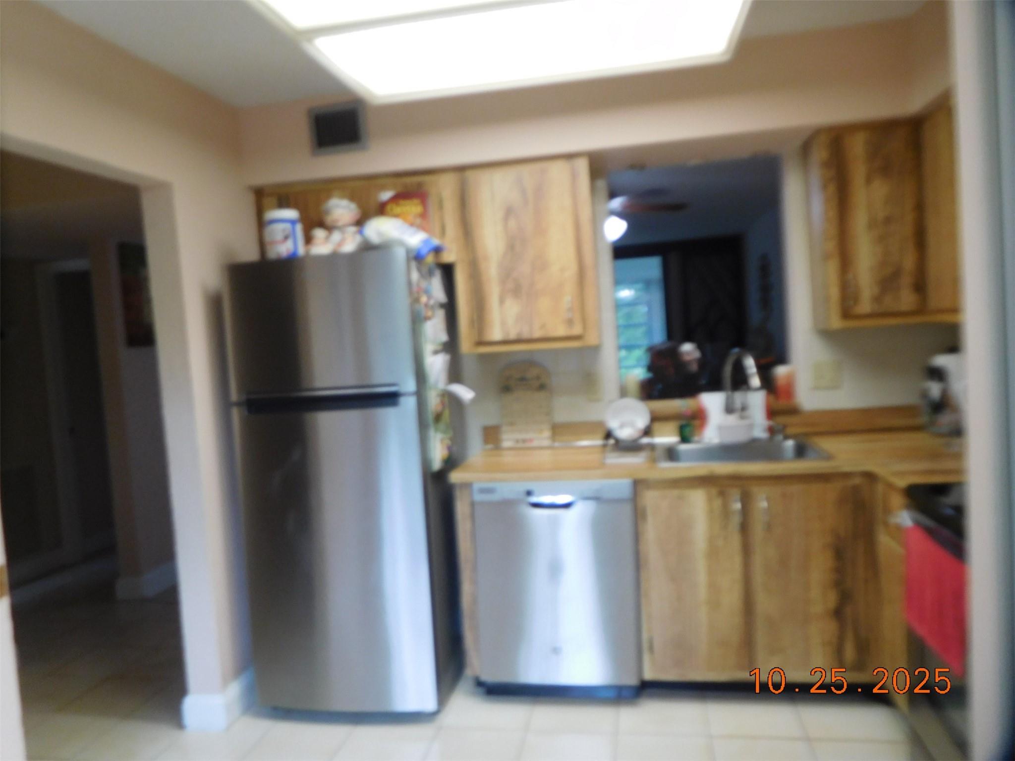 Palm Lakes - Residential