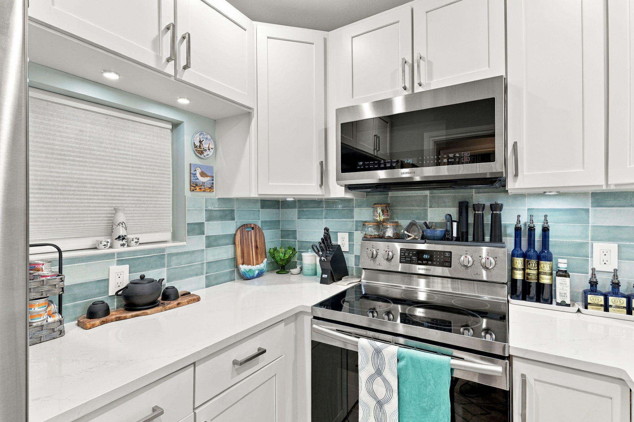 2201 SE 9TH Street 207
